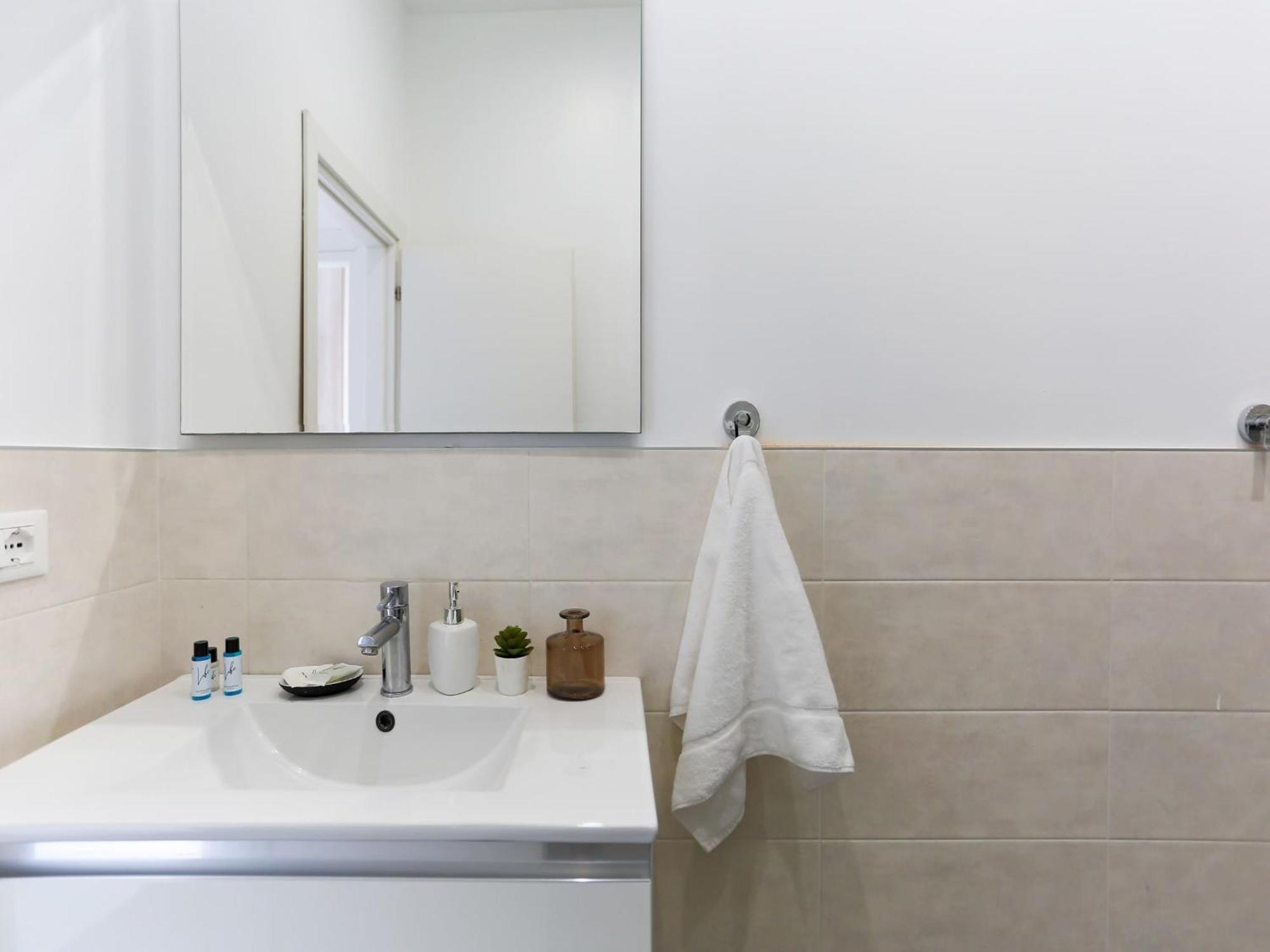 The Best Rent - Spacious Two Bedrooms Apartment Near Porta Romana Milano Exteriör bild