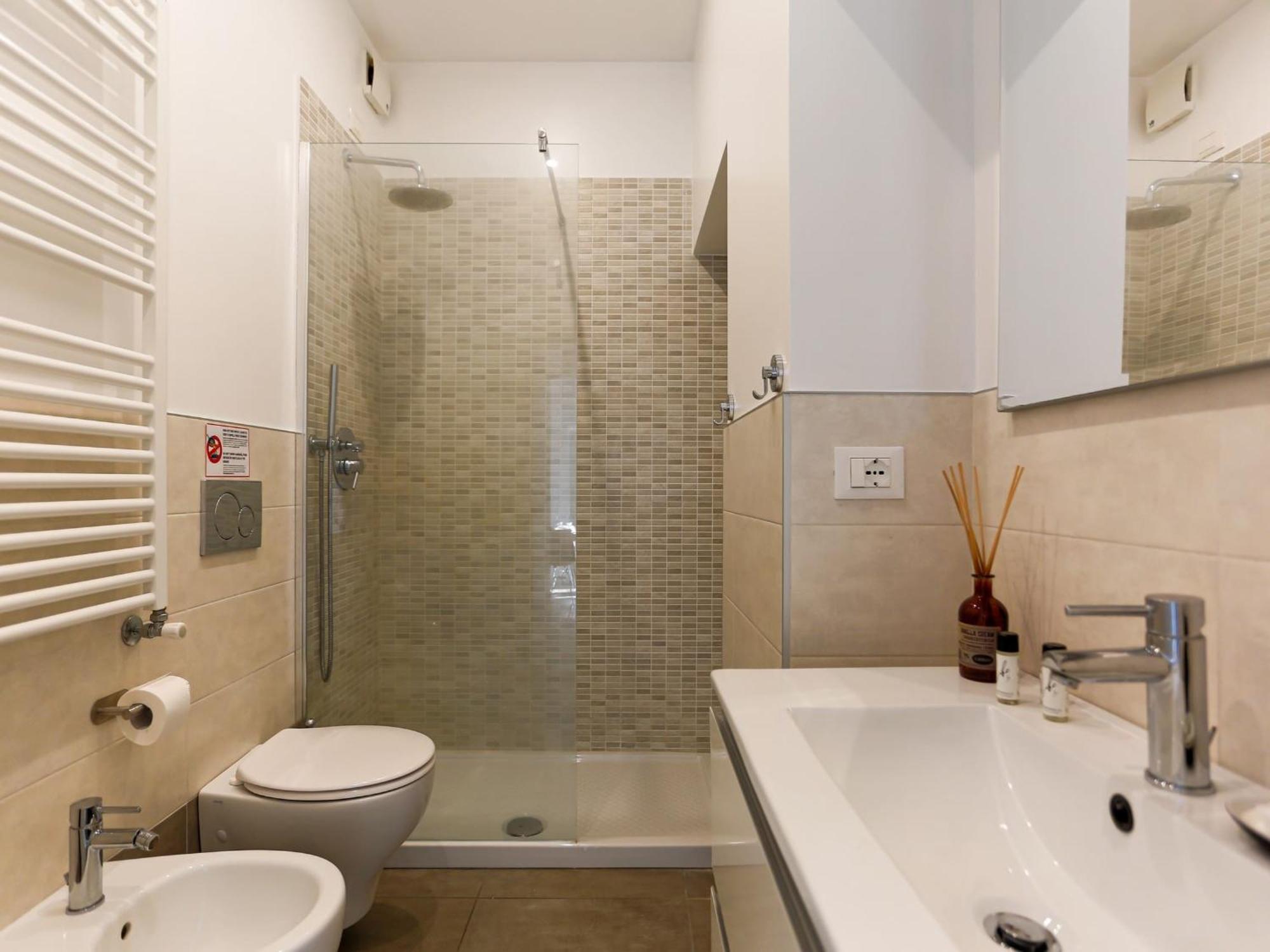 The Best Rent - Spacious Two Bedrooms Apartment Near Porta Romana Milano Exteriör bild